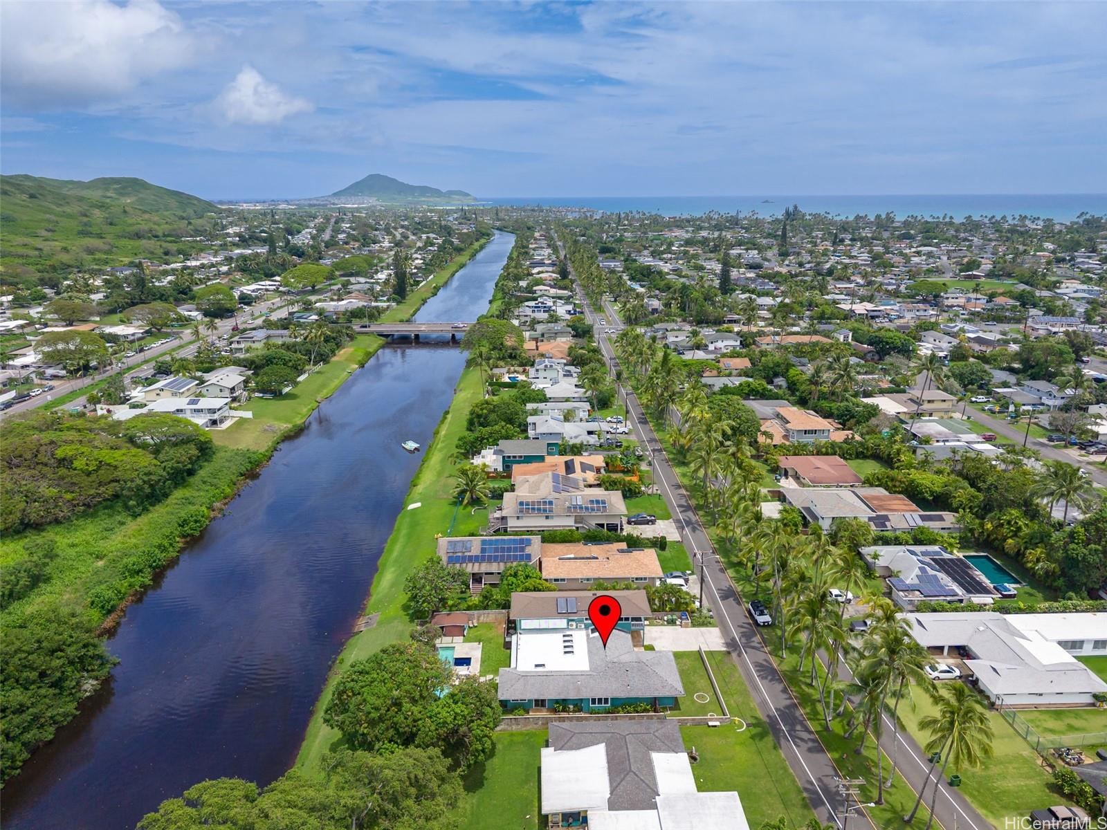 821  Kainui Drive Koolaupoko, Kailua home - photo 3 of 25