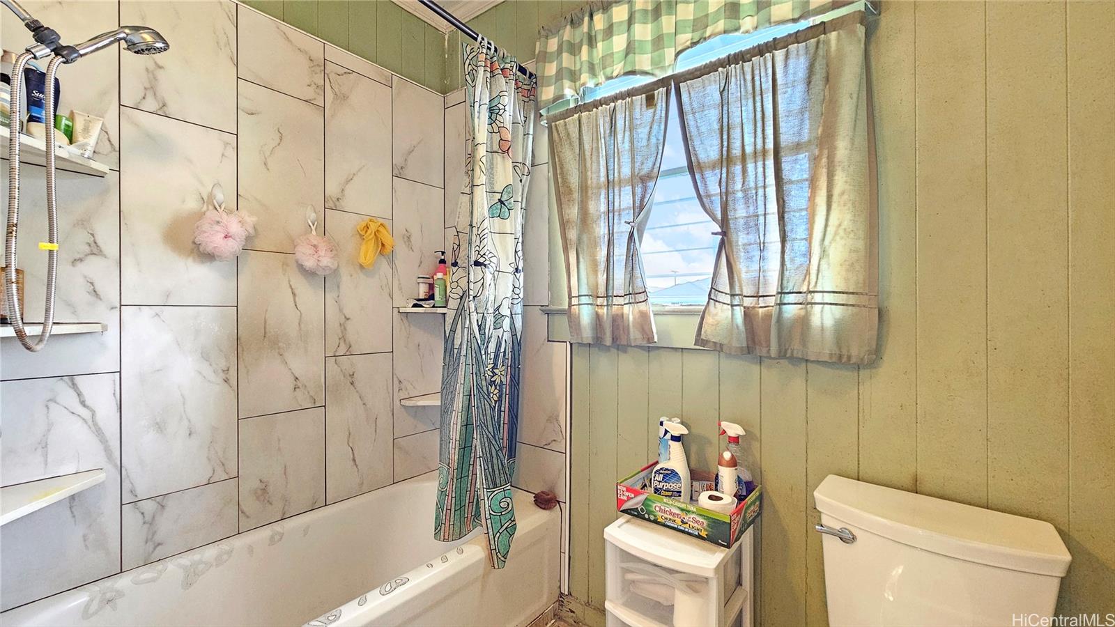 821 Pumehana Street Honolulu - Multi-family - photo 7 of 13