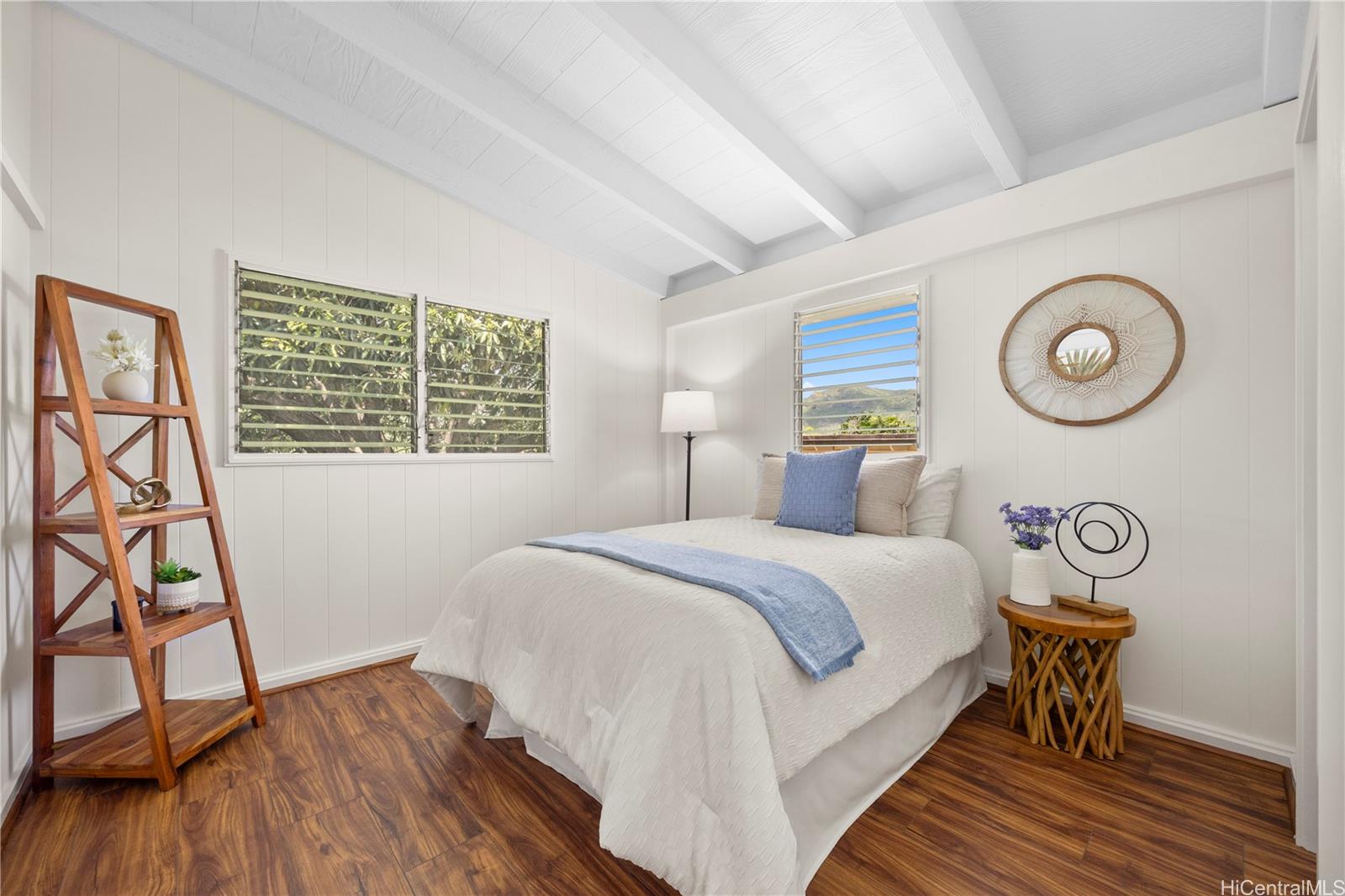 822  Kalalea Street Koko Head Terrace, Hawaii Kai home - photo 15 of 25