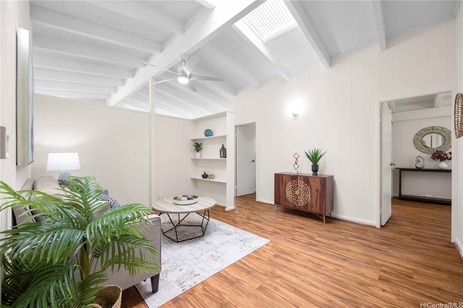 822  Kalalea Street Koko Head Terrace, Hawaii Kai home - photo 10 of 25