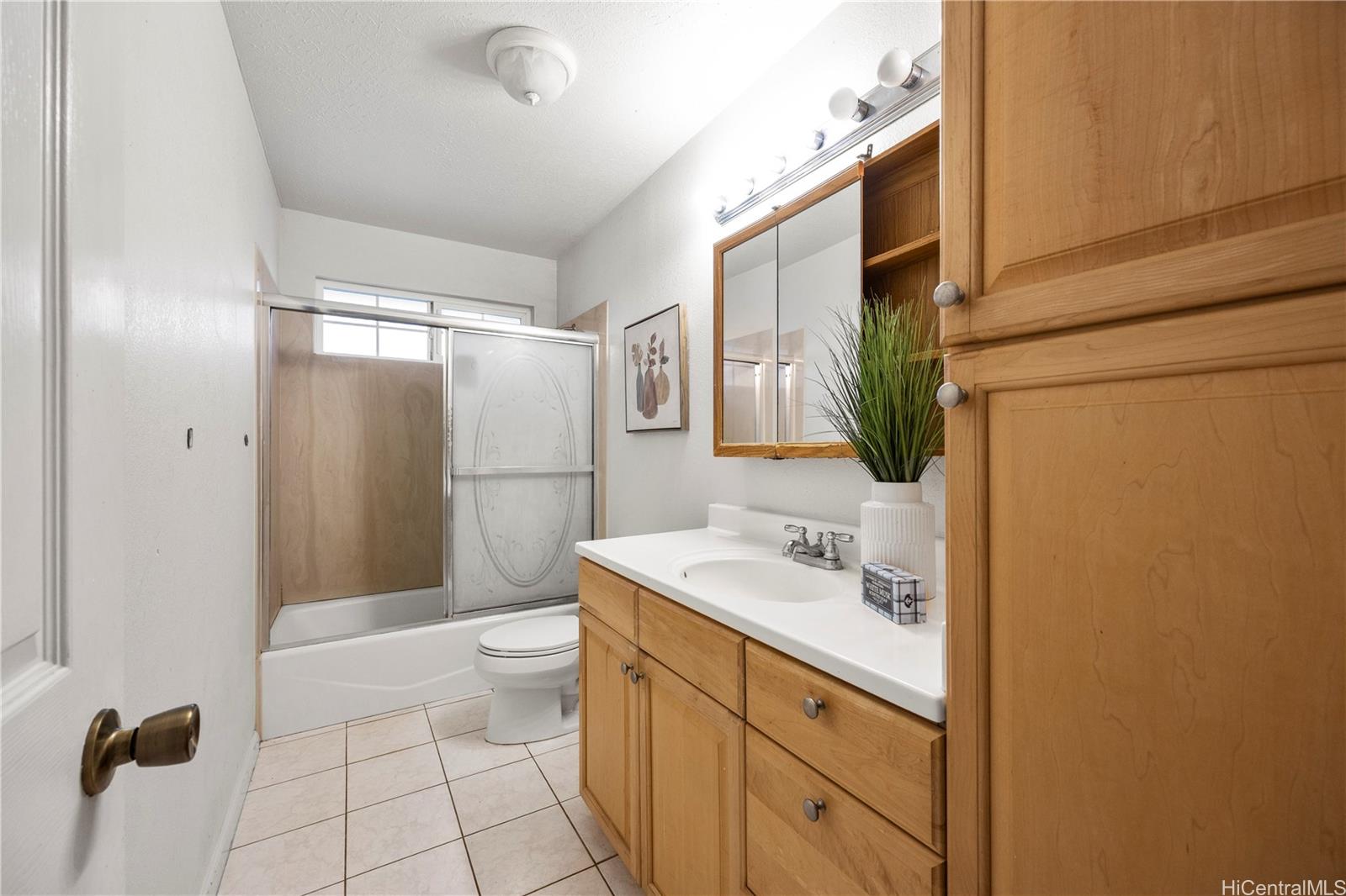 823  17th Ave Kaimuki, Diamond Head home - photo 10 of 25