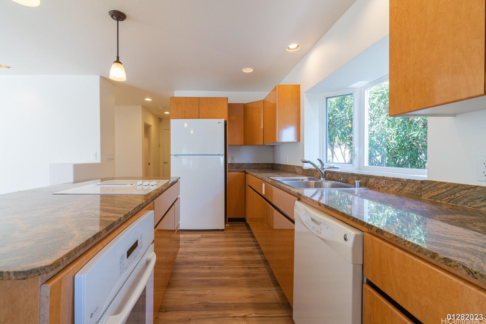 824 Ikena Cir Honolulu - Rental - photo 14 of 25