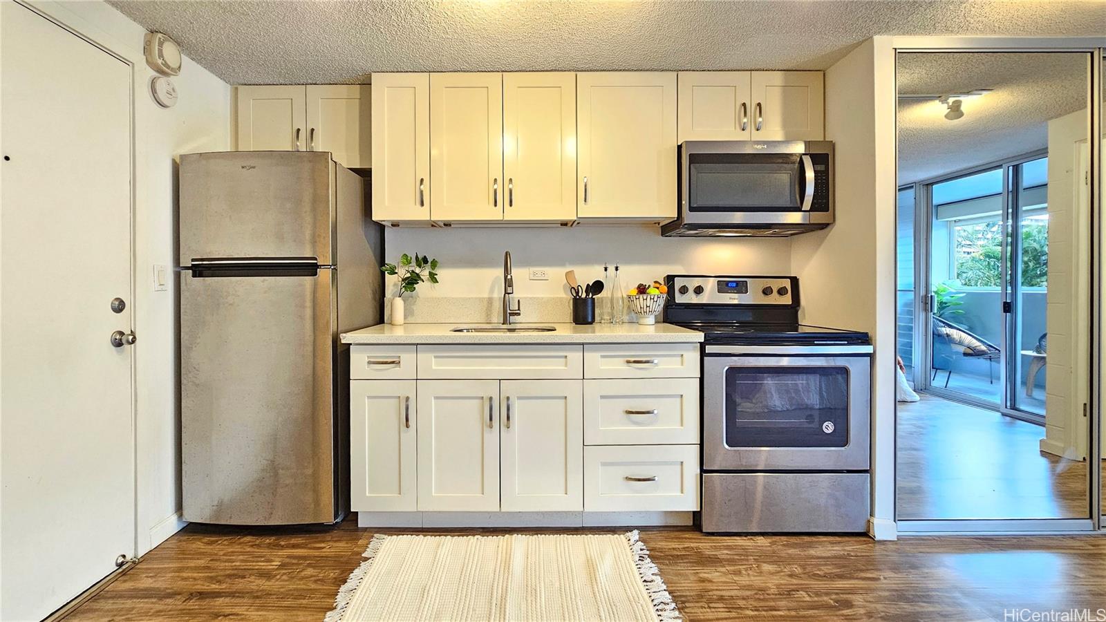 Ward Kinau condo # 108, Honolulu, Hawaii - photo 2 of 21