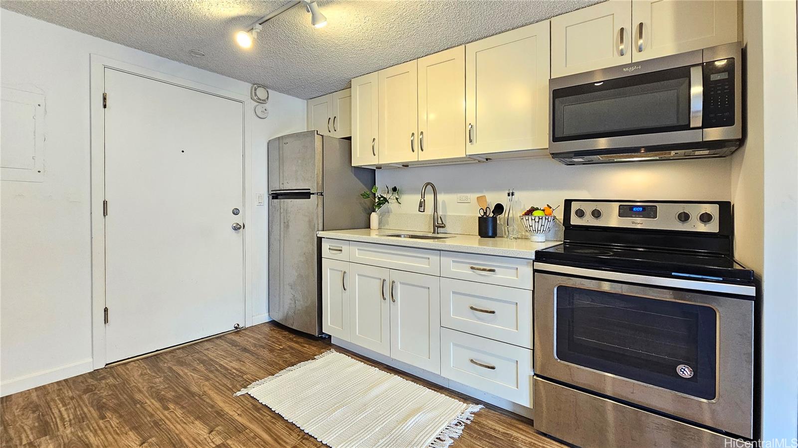 Ward Kinau condo # 108, Honolulu, Hawaii - photo 10 of 21