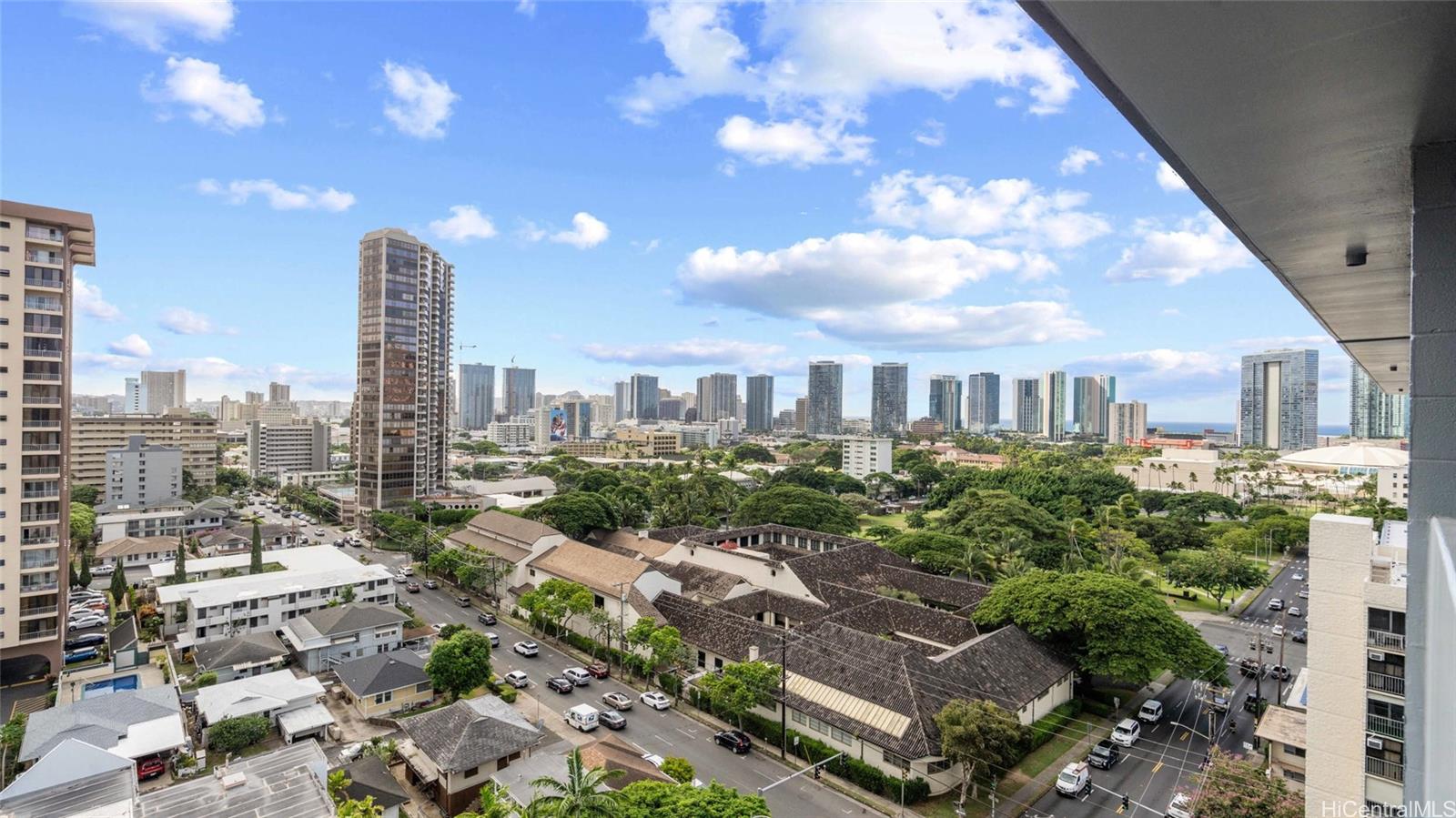 Ward Kinau condo # 1211, Honolulu, Hawaii - photo 19 of 20