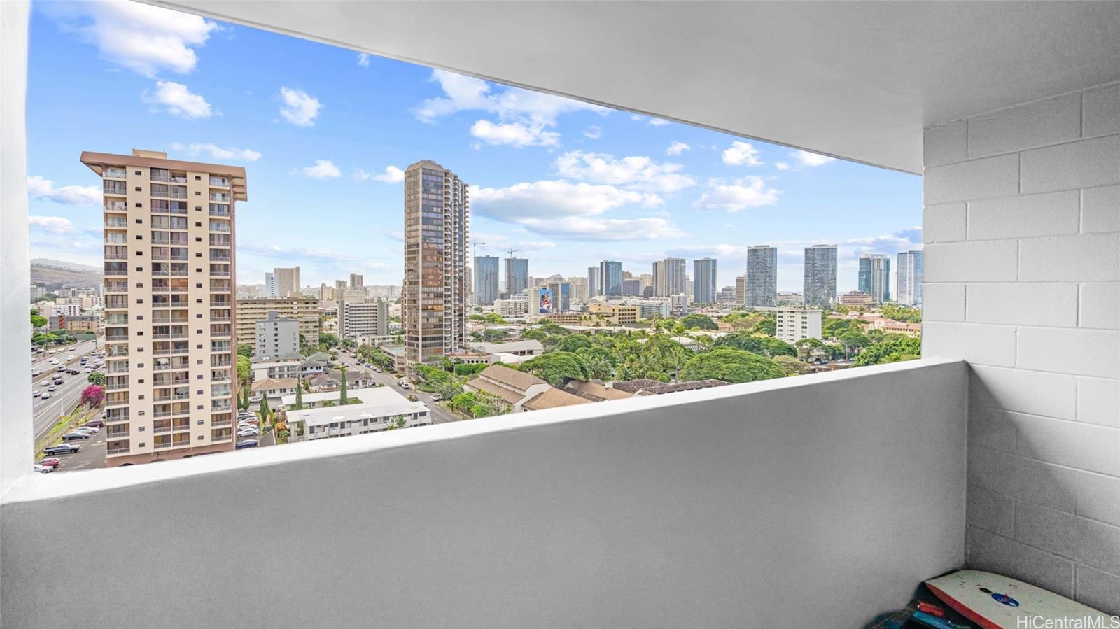 Ward Kinau condo # 1211, Honolulu, Hawaii - photo 2 of 20