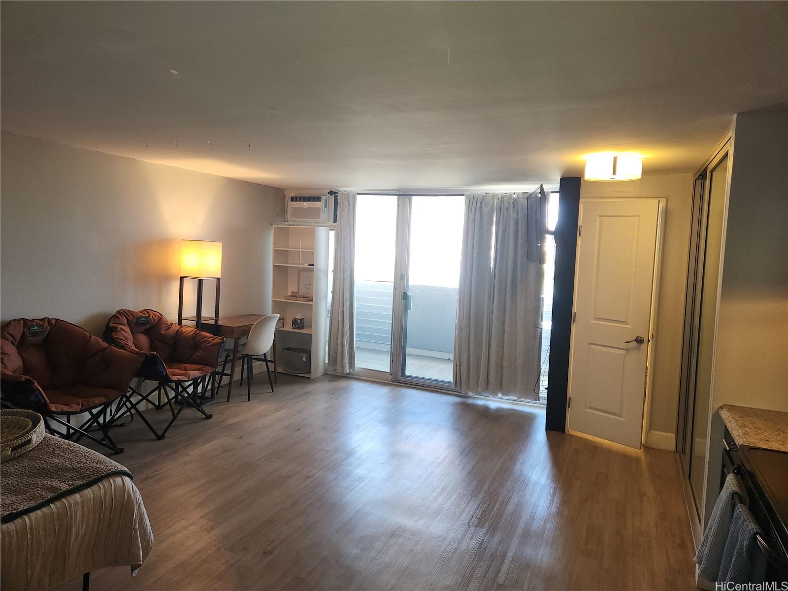 Ward Kinau condo # 403, Honolulu, Hawaii - photo 2 of 20