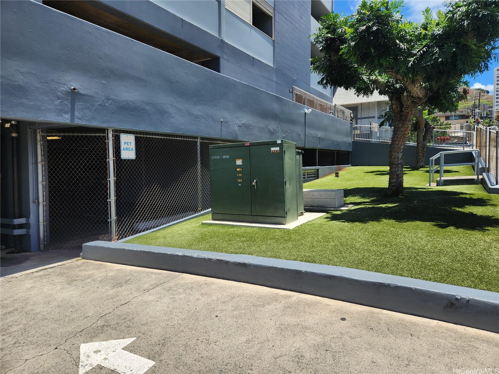 Ward Kinau condo # 403, Honolulu, Hawaii - photo 15 of 20