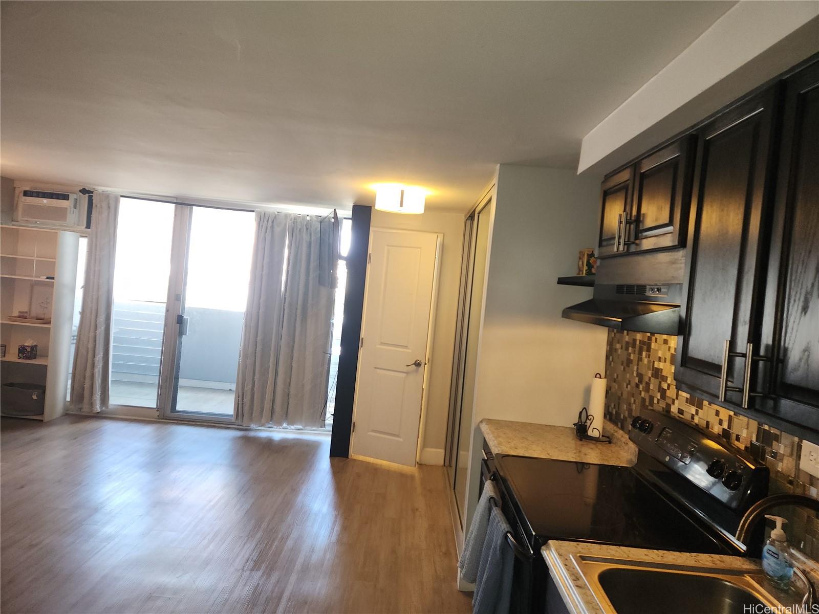 Ward Kinau condo # 403, Honolulu, Hawaii - photo 3 of 20