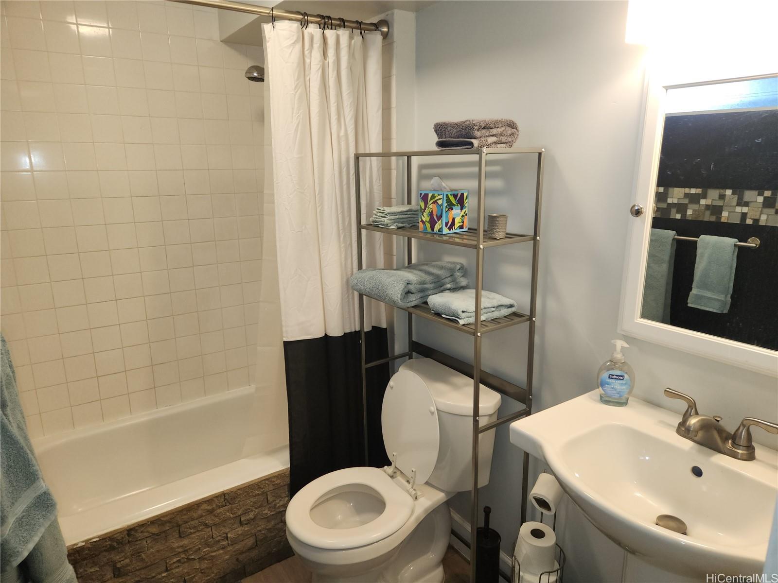 Ward Kinau condo # 403, Honolulu, Hawaii - photo 7 of 20