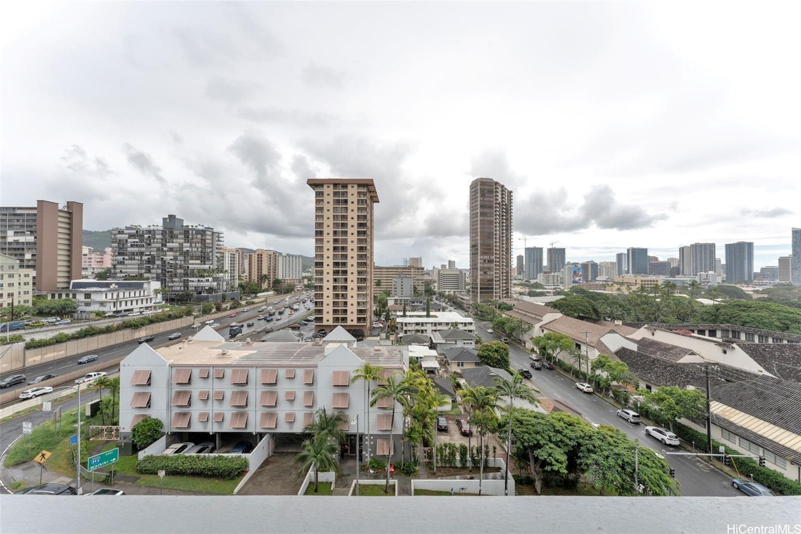 Ward Kinau condo # 809, Honolulu, Hawaii - photo 8 of 14
