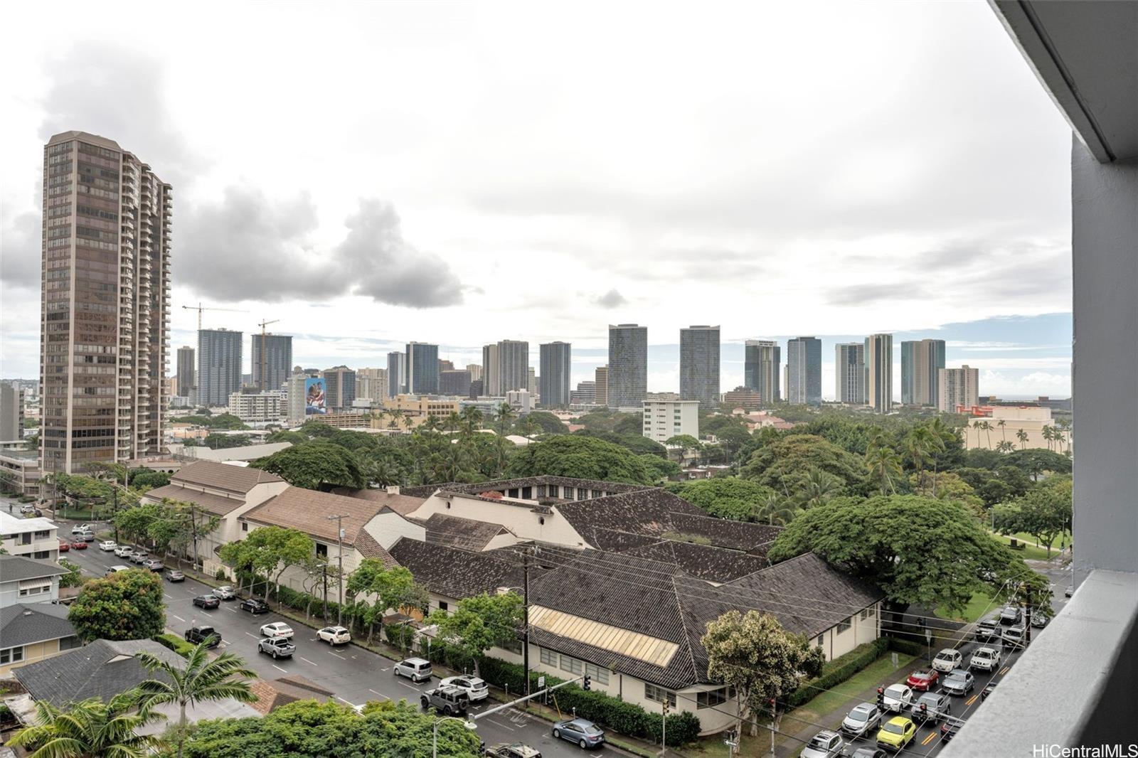 Ward Kinau condo # 809, Honolulu, Hawaii - photo 10 of 14