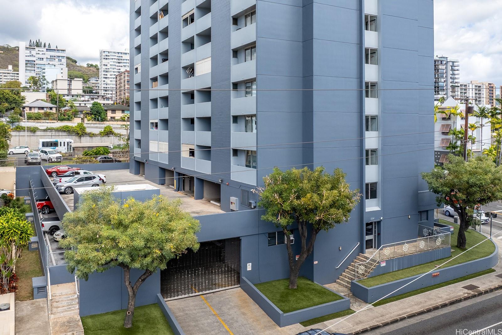 Ward Kinau condo # 902, Honolulu, Hawaii - photo 15 of 18