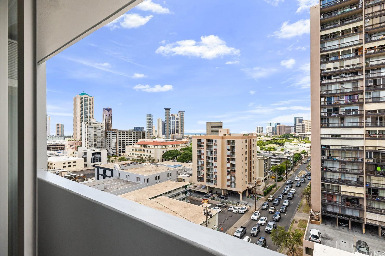 Ward Kinau condo # 902, Honolulu, Hawaii - photo 6 of 18