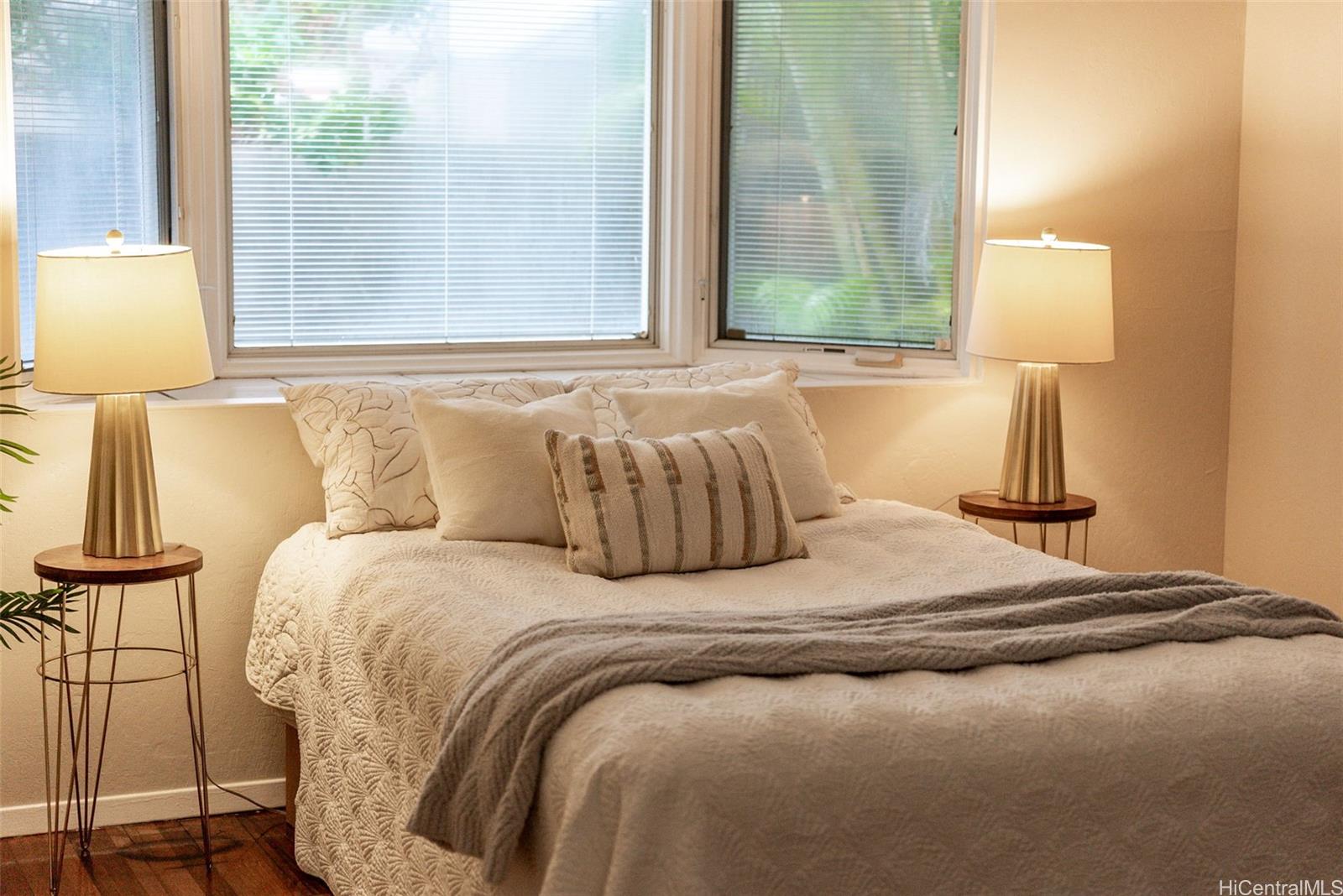 824-A  Kalaheo Ave Beachside, Kailua home - photo 15 of 25