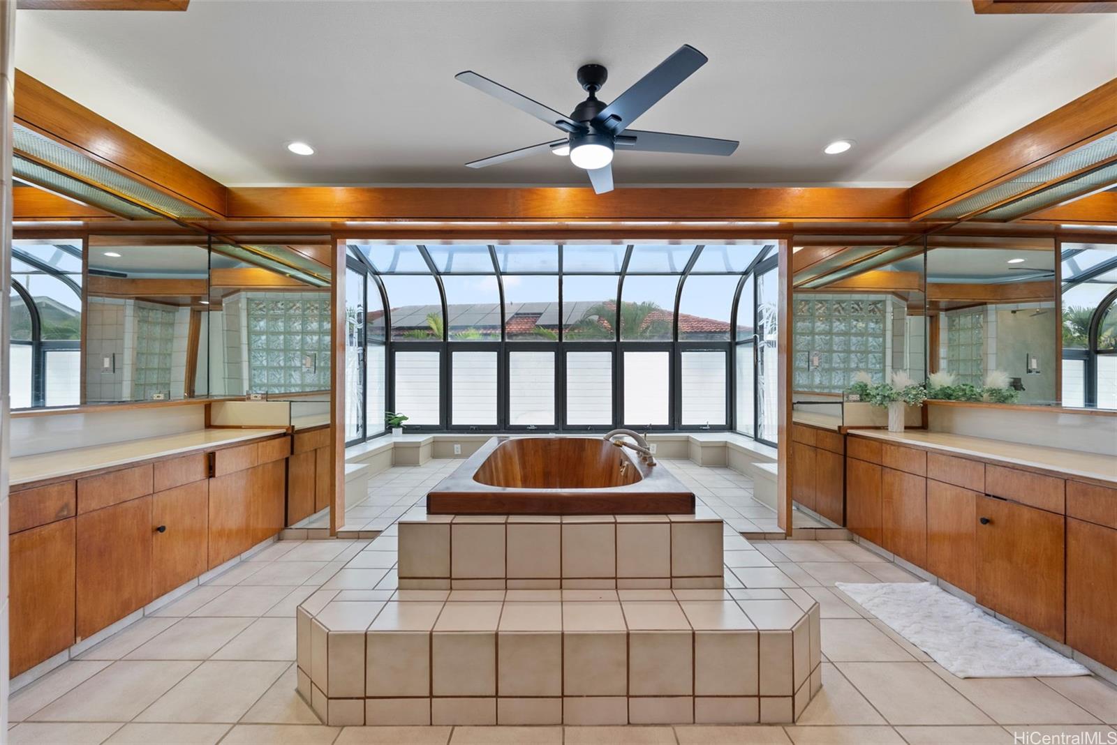 824-A  Kalaheo Ave Beachside, Kailua home - photo 18 of 25