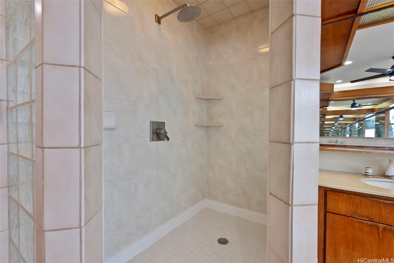 824-A  Kalaheo Ave Beachside, Kailua home - photo 20 of 25