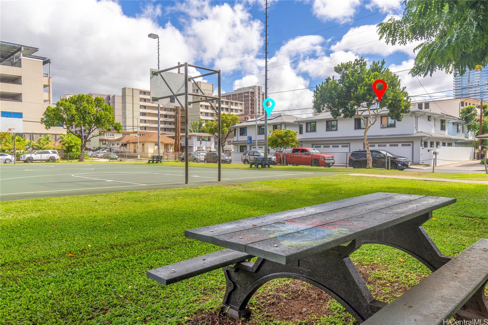 827 Alder Street Honolulu - Multi-family - photo 17 of 17