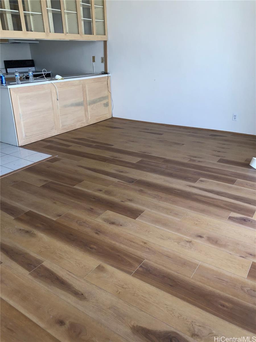 Kinau Villa condo # D702, Honolulu, Hawaii - photo 3 of 12