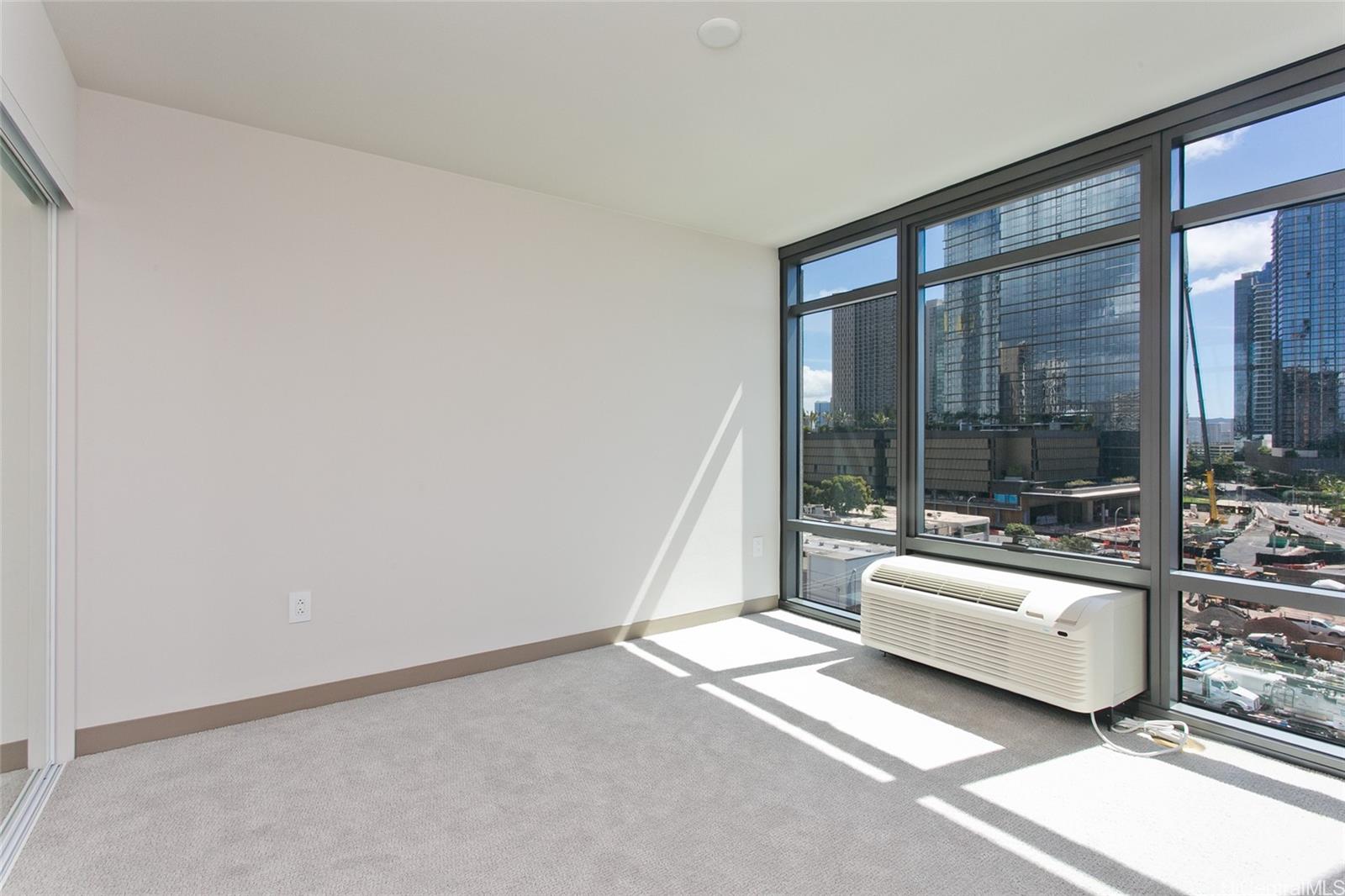 Ulana Ward Village condo # 810, Honolulu, Hawaii - photo 8 of 18