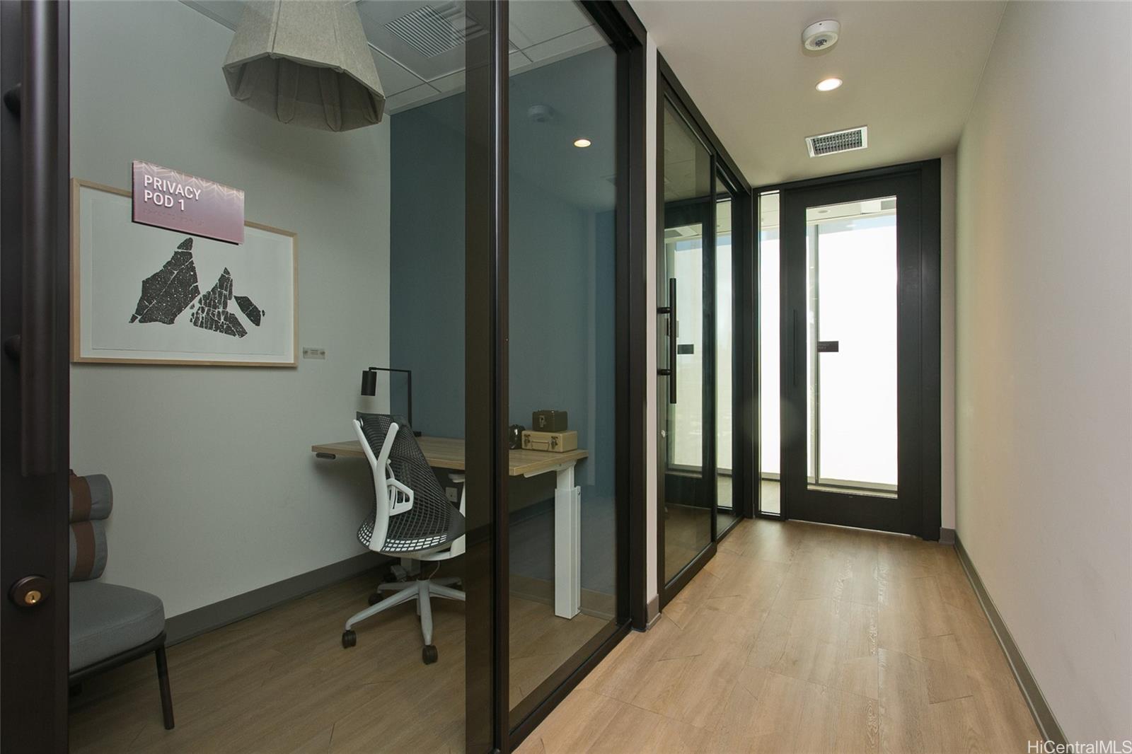 Ulana Ward Village condo # 810, Honolulu, Hawaii - photo 10 of 18