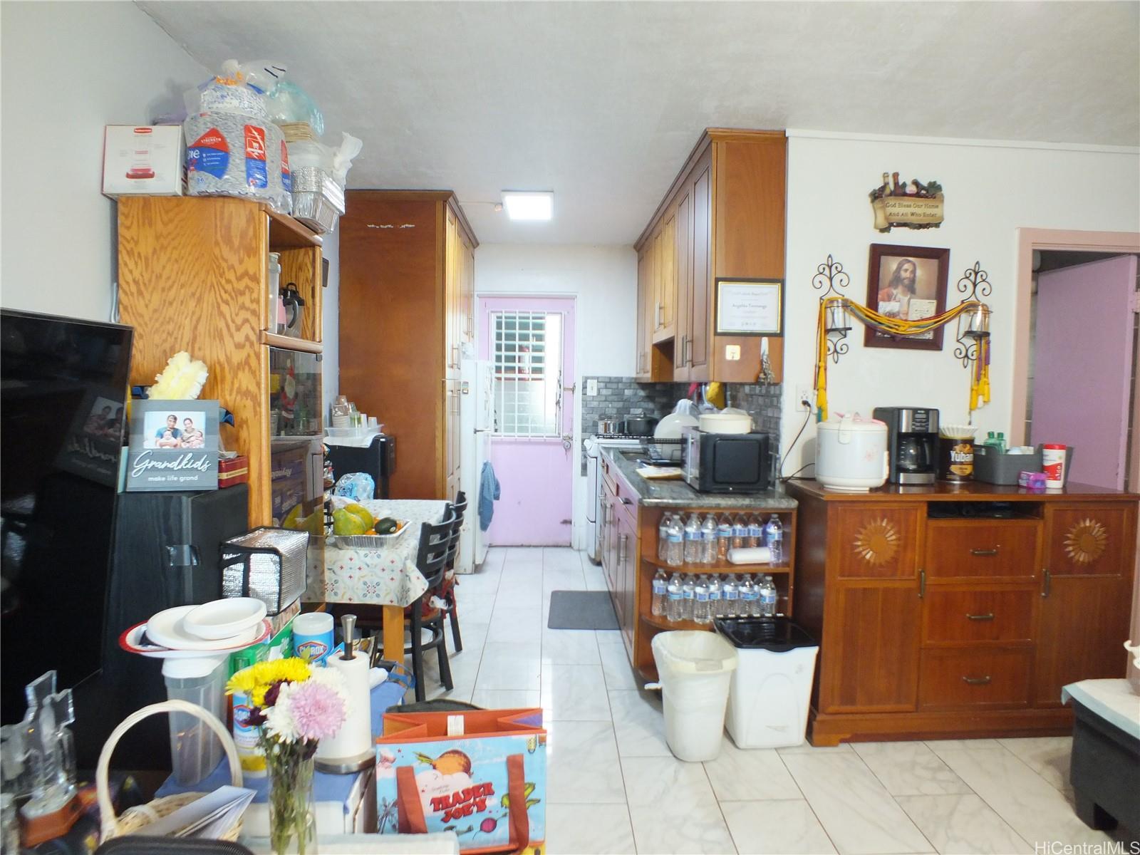 K KAYA APTS condo # 209, Honolulu, Hawaii - photo 6 of 22