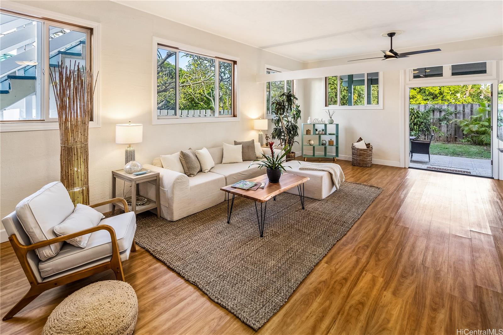 834  Oneawa Street Coconut Grove, Kailua home - photo 2 of 25