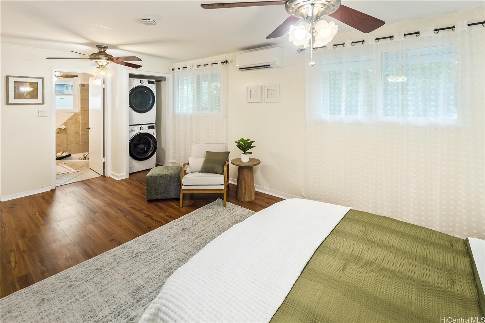 834  Oneawa Street Coconut Grove, Kailua home - photo 7 of 25