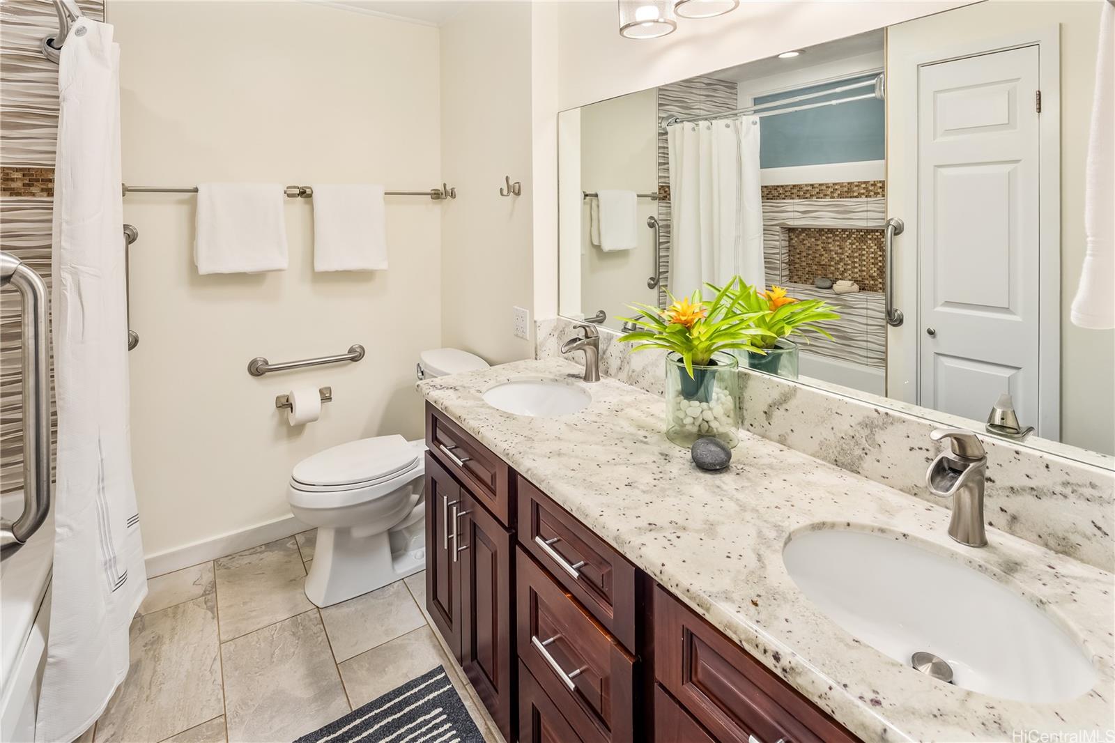 834  Oneawa Street Coconut Grove, Kailua home - photo 9 of 25