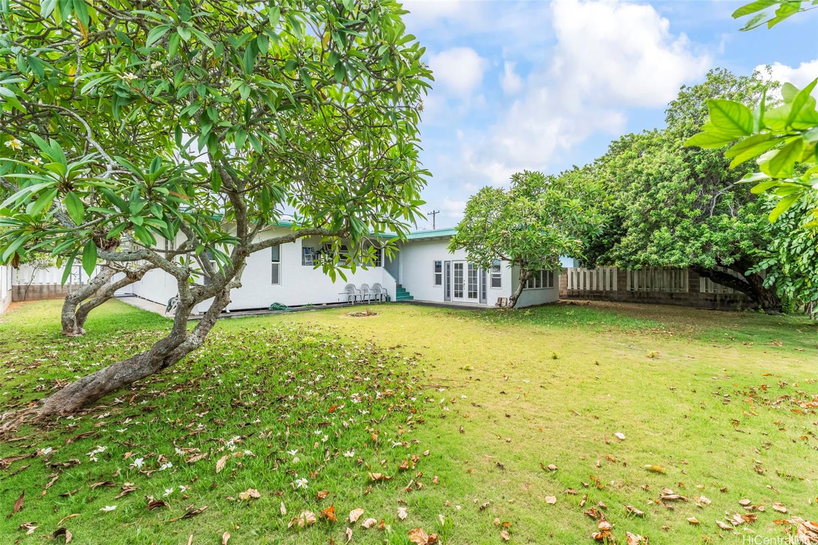 840  Oneawa Street Koolaupoko, Kailua home - photo 21 of 24