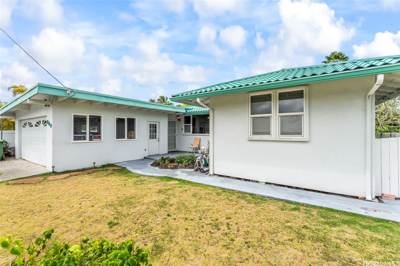 840  Oneawa Street Koolaupoko, Kailua home - photo 23 of 24