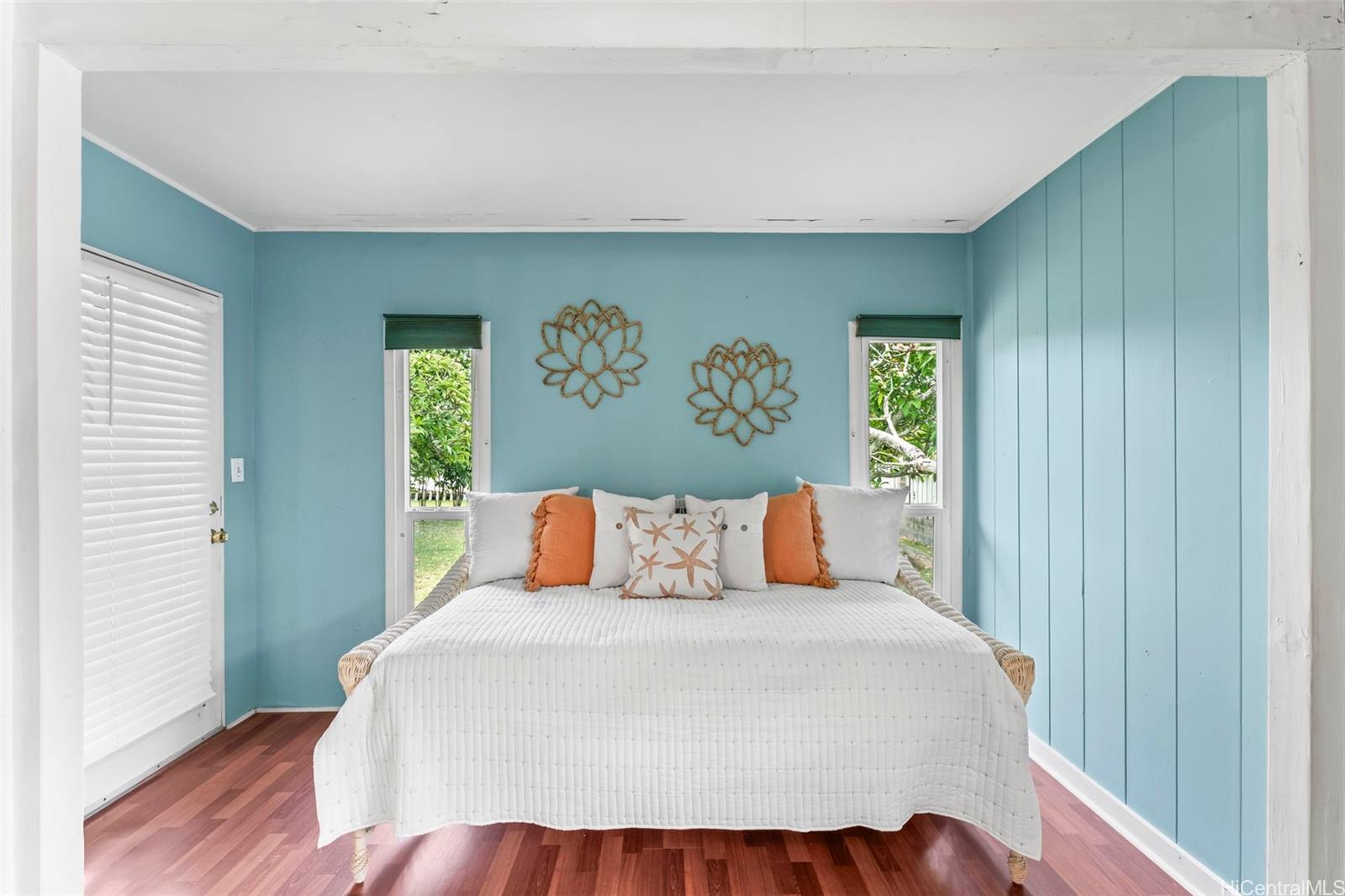 840  Oneawa Street Koolaupoko, Kailua home - photo 7 of 24