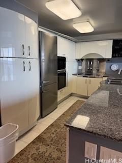 Hawaiian Princess condo # 608, Waianae, Hawaii - photo 4 of 9