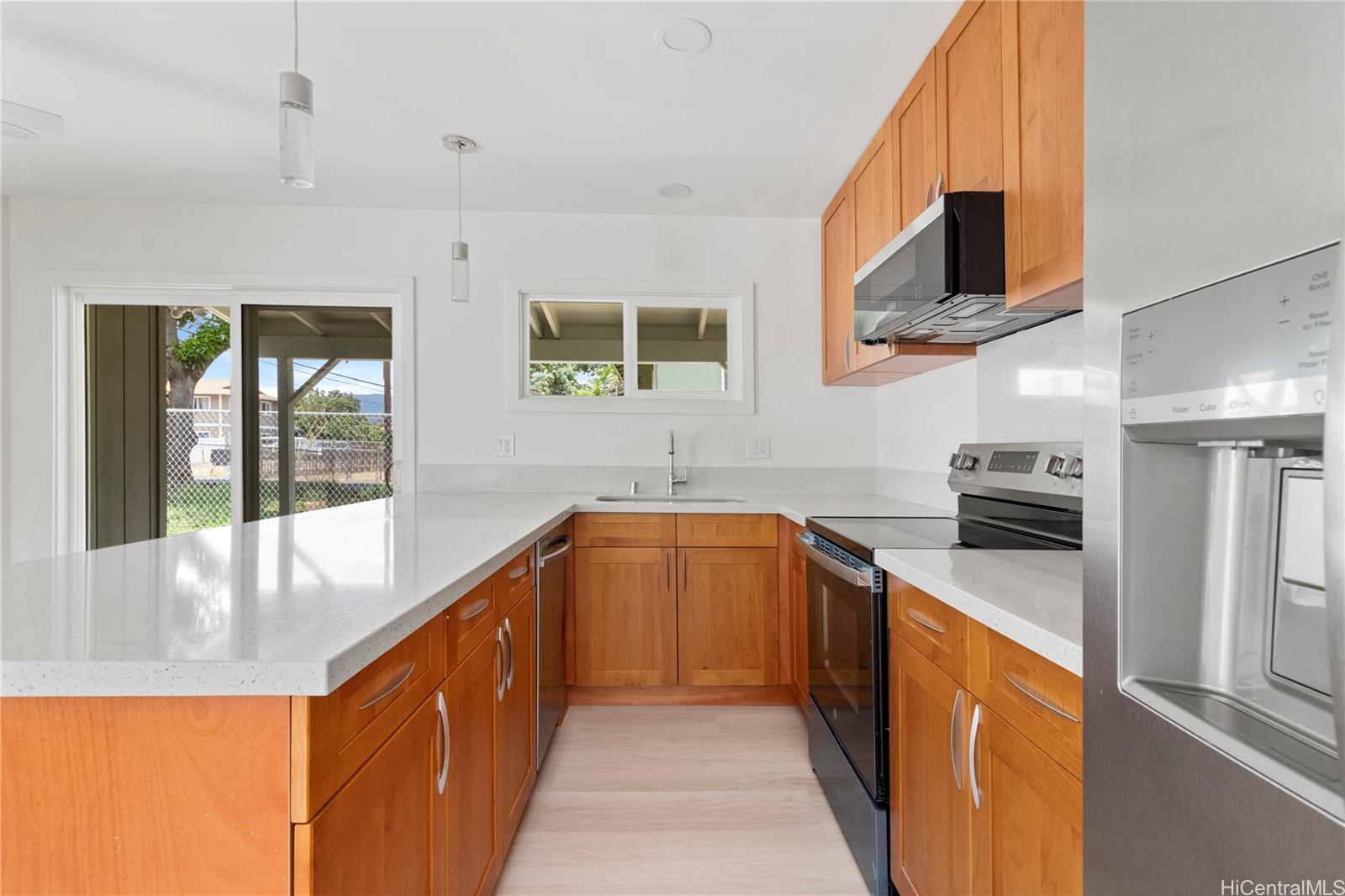 84-1035  Lahaina Street Makaha, Leeward home - photo 7 of 17