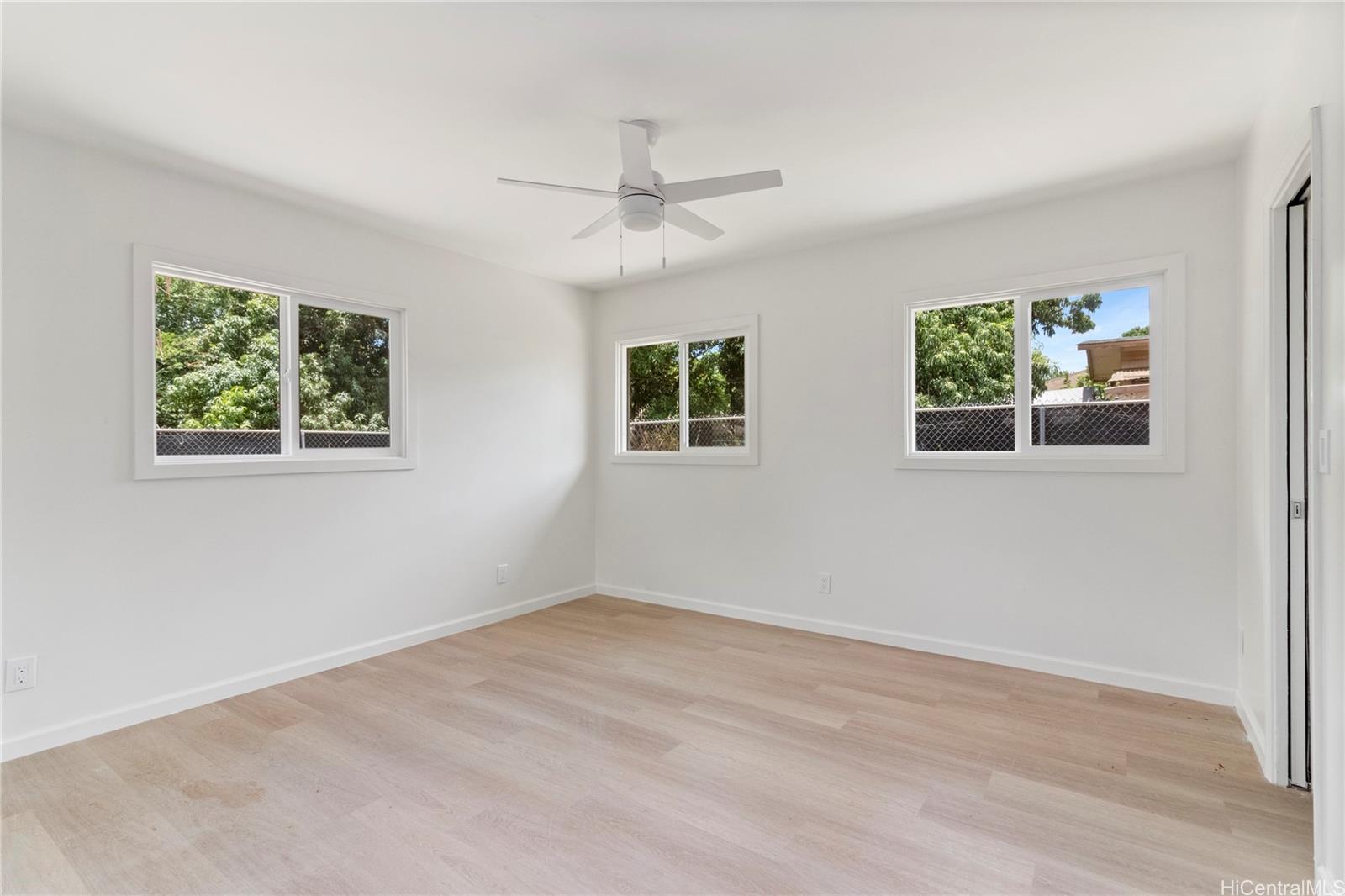 84-1035  Lahaina Street Makaha, Leeward home - photo 9 of 17