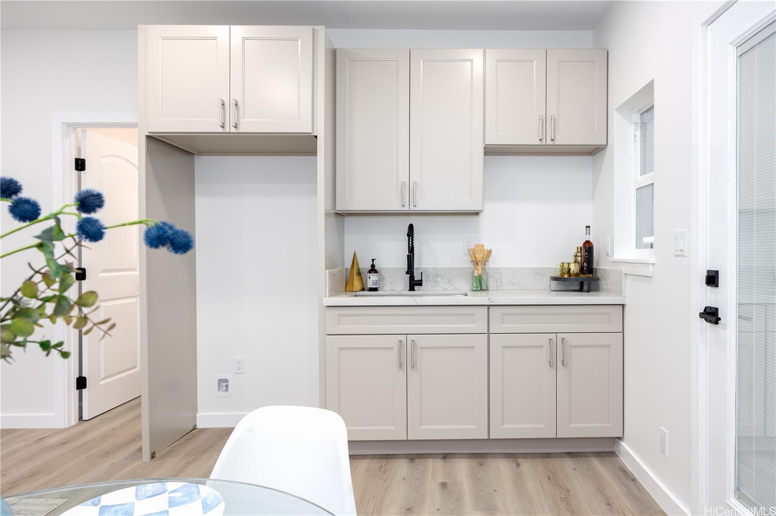 84-1036  Farrington Hwy Makaha, Leeward home - photo 18 of 25