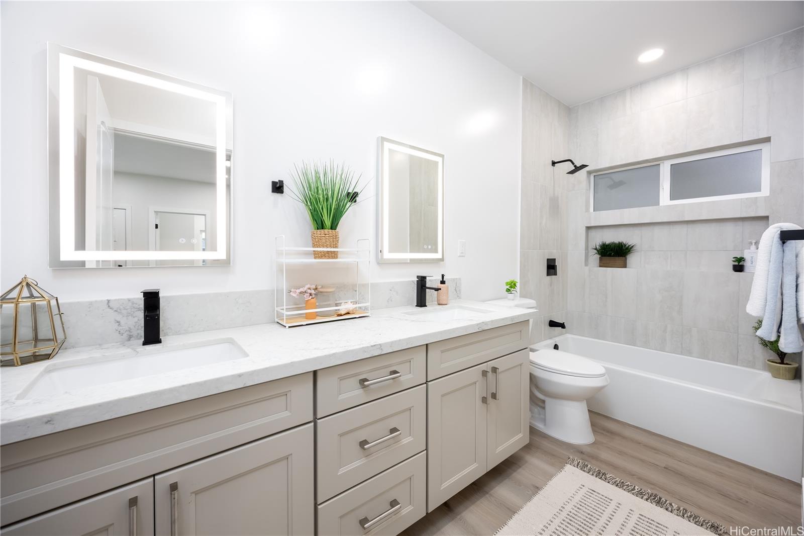 84-1036  Farrington Hwy Makaha, Leeward home - photo 19 of 25