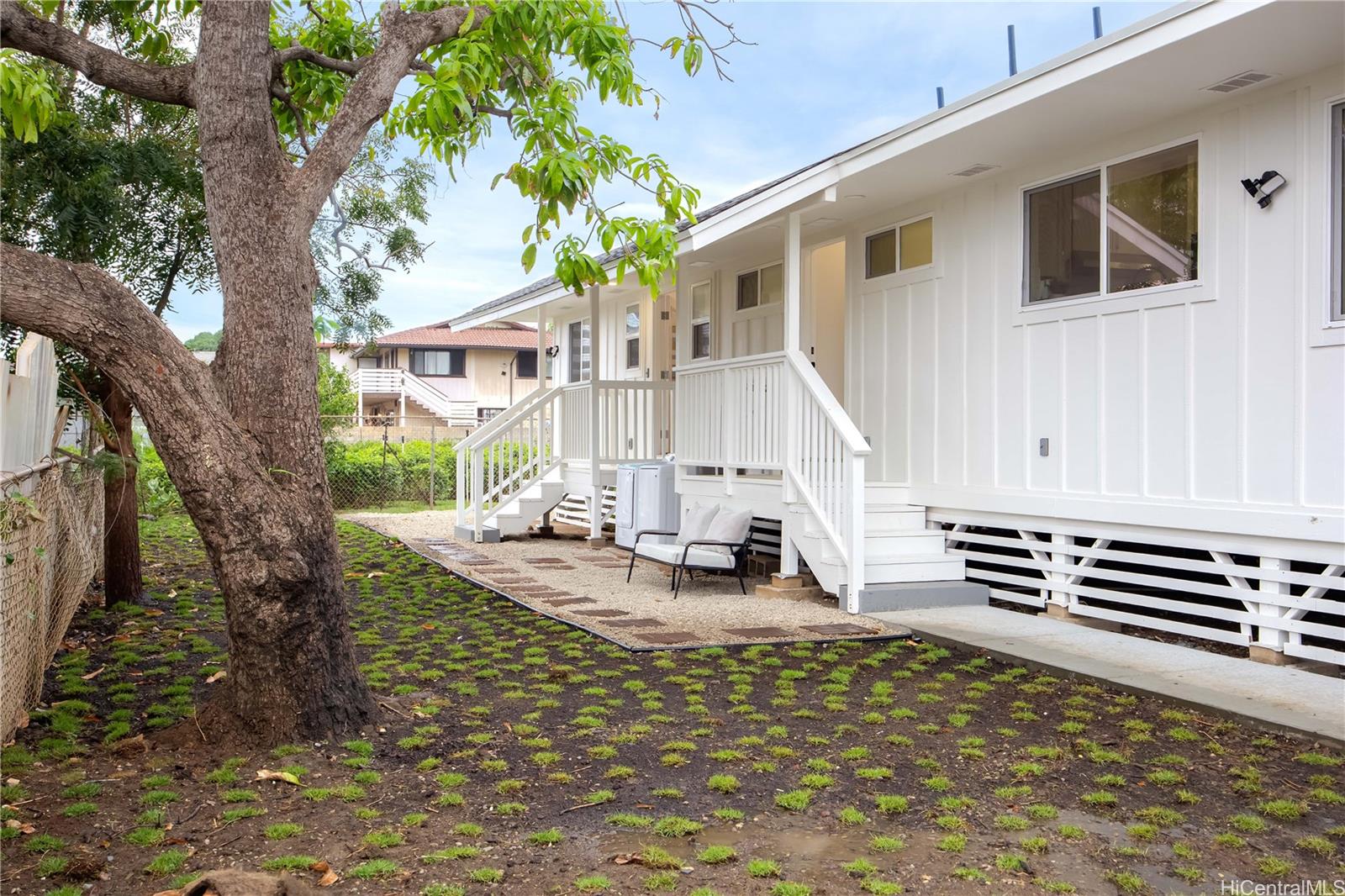 84-1036  Farrington Hwy Makaha, Leeward home - photo 23 of 25