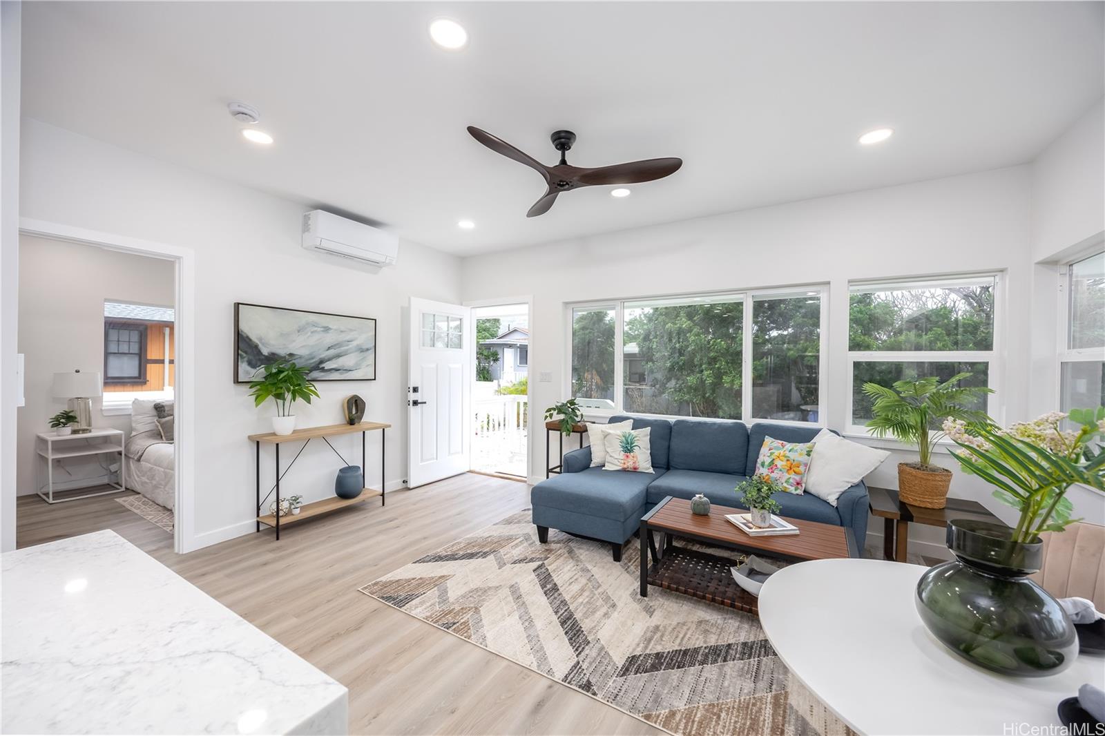 84-1036  Farrington Hwy Makaha, Leeward home - photo 7 of 25