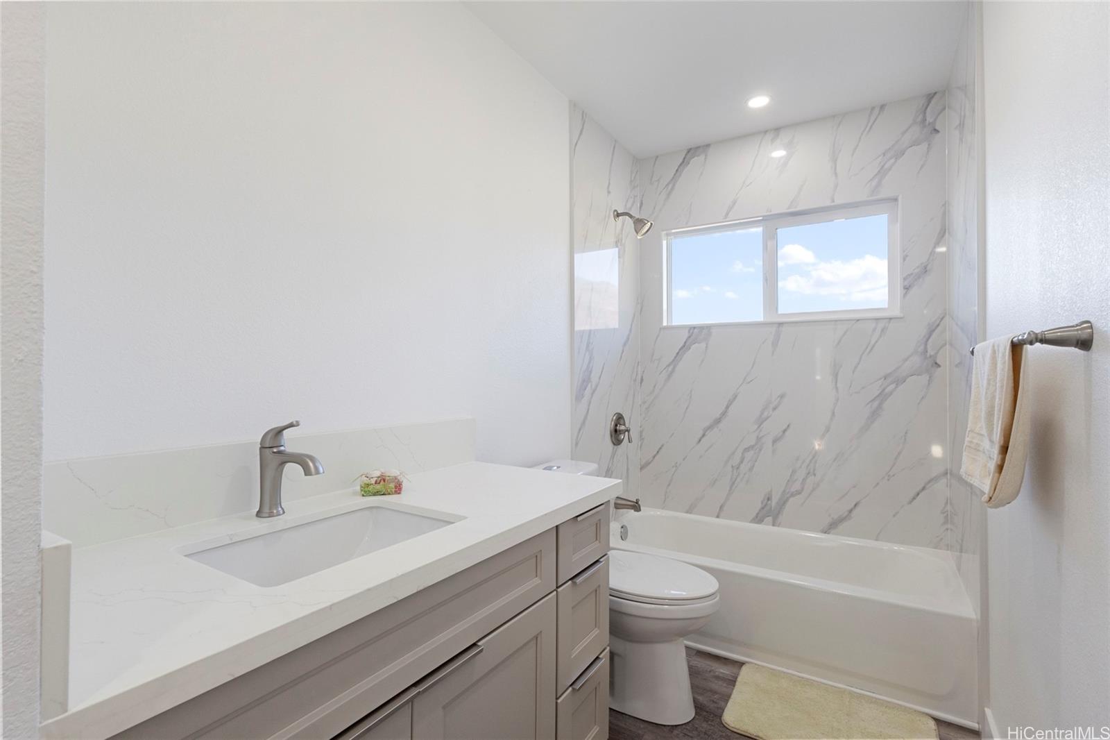 84-1036  Noholio Road Makaha, Leeward home - photo 14 of 25