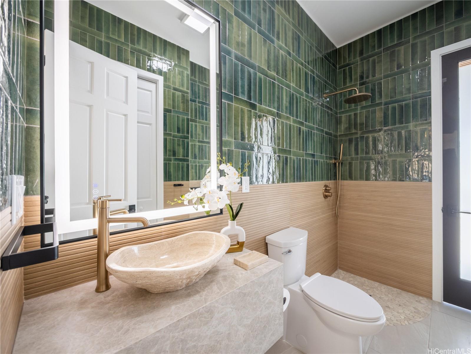 84-1060  Maunaolu Street Maunaolu Estates, Leeward home - photo 12 of 25