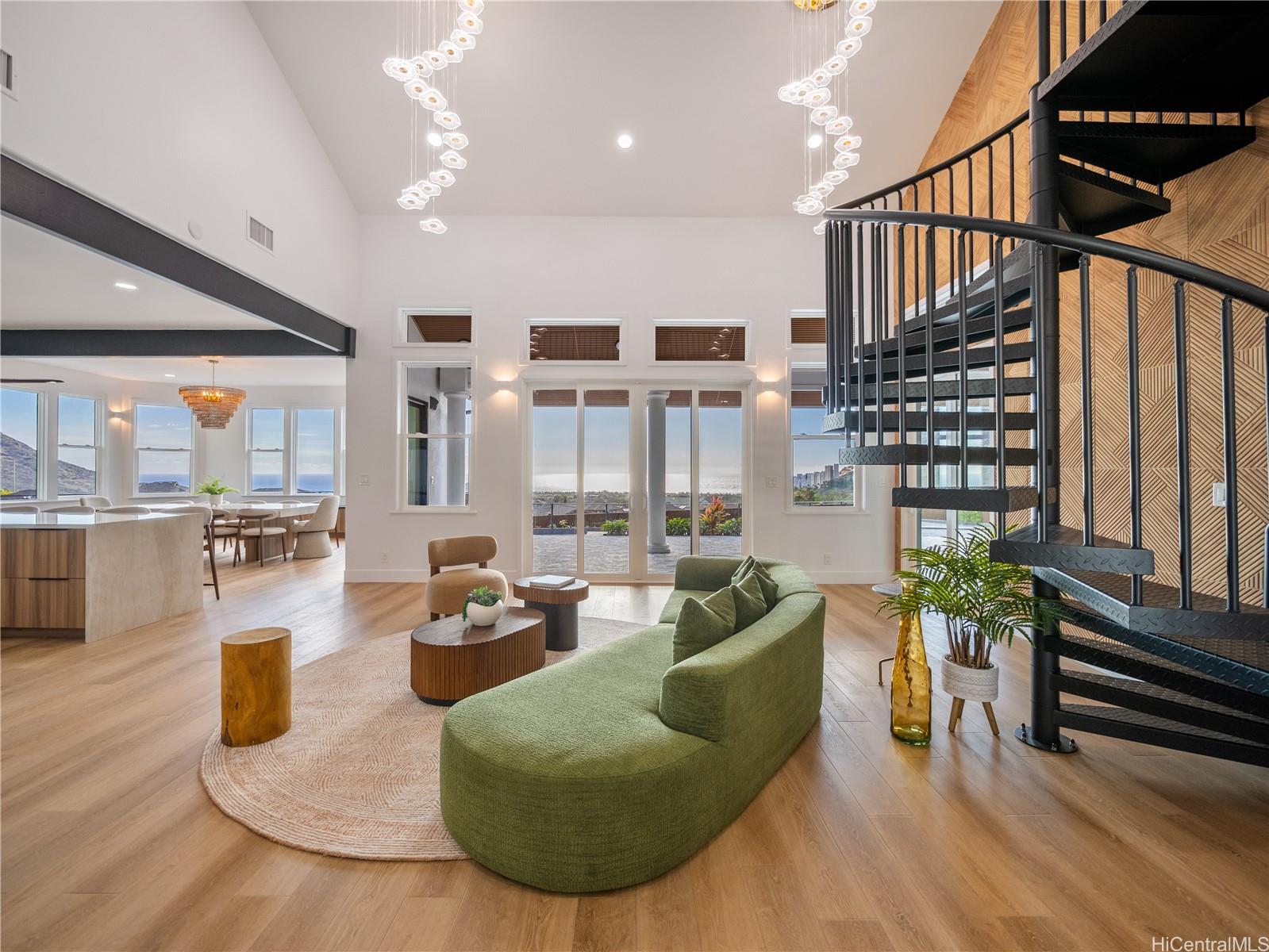 84-1060  Maunaolu Street Maunaolu Estates, Leeward home - photo 4 of 25