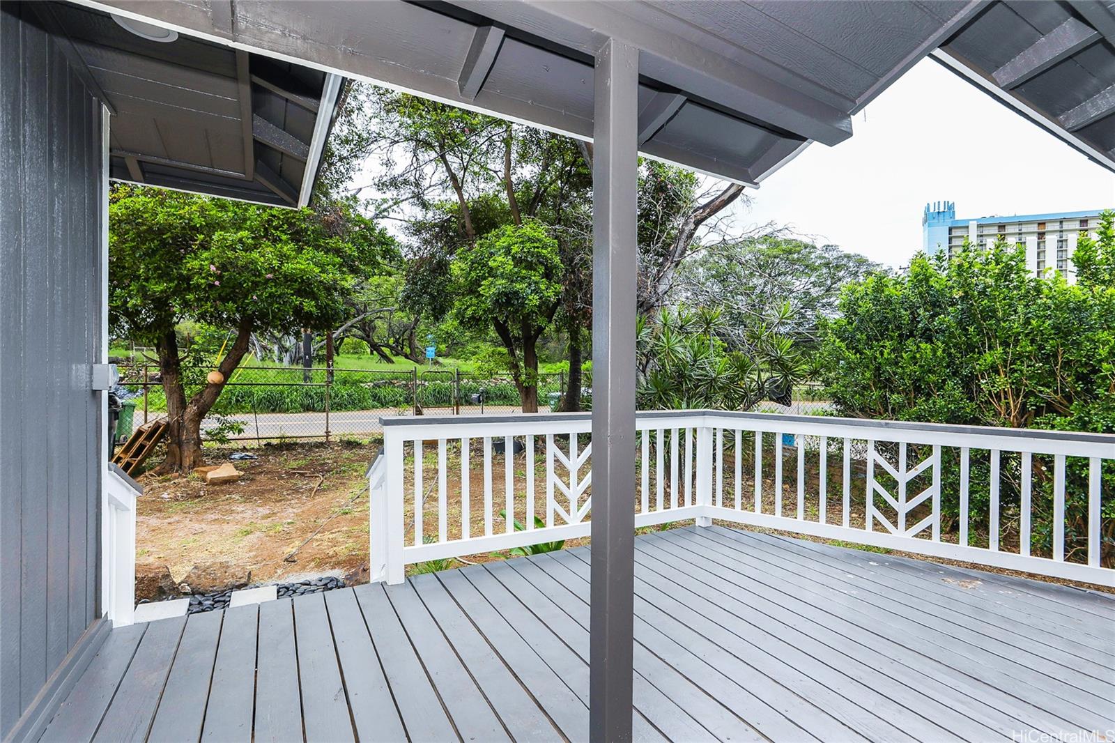 84-1070  Lahilahi Street Makaha, Leeward home - photo 13 of 17