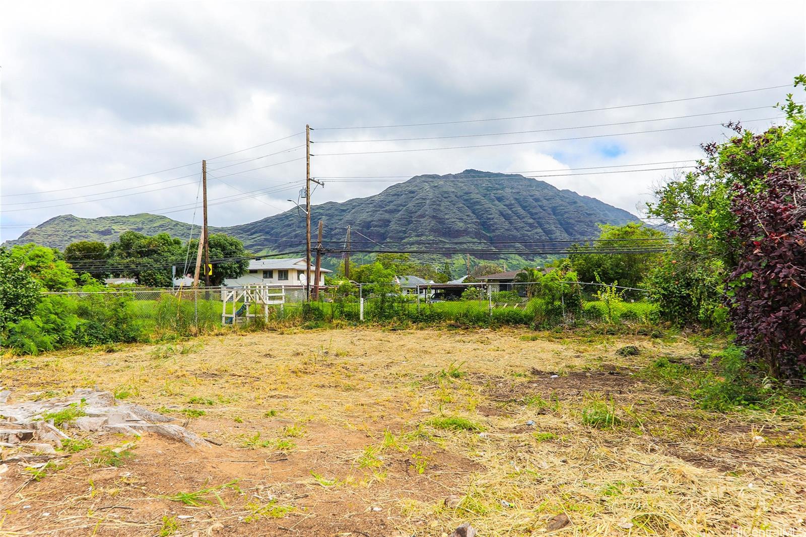 84-1070  Lahilahi Street Makaha, Leeward home - photo 15 of 17