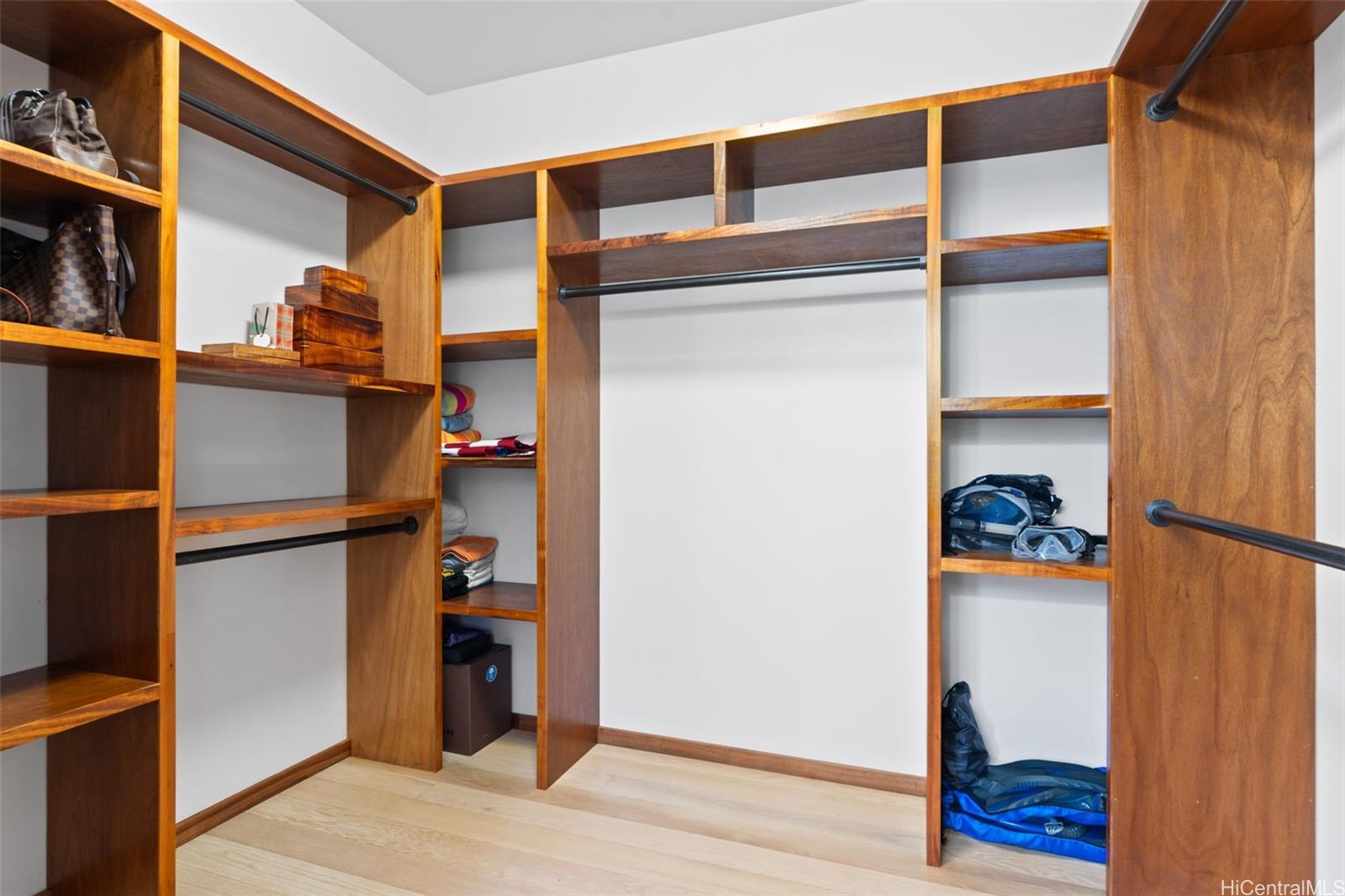 84-1080  Maunaolu Street Maunaolu Estates, Leeward home - photo 12 of 25