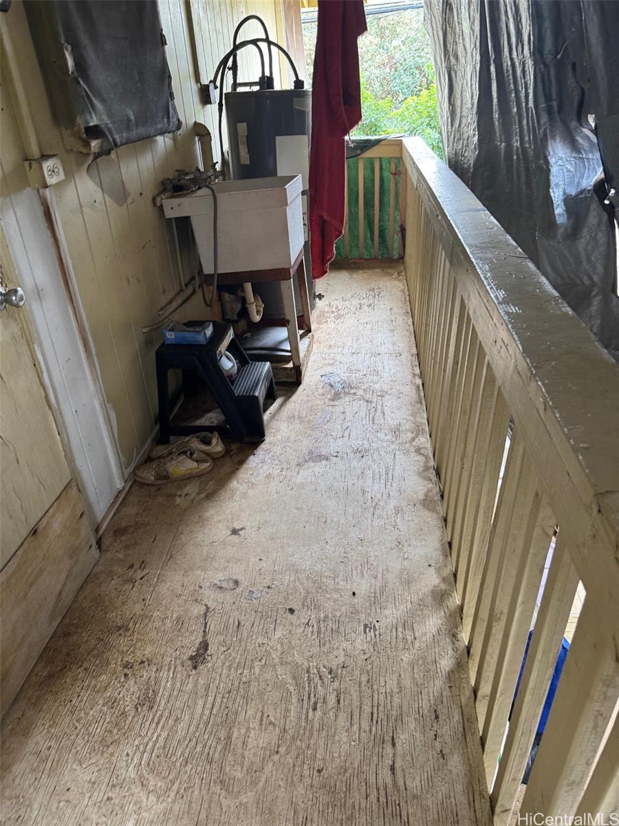 84-1086  Farrington Hwy Makaha, Leeward home - photo 9 of 9