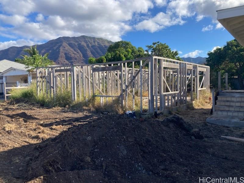 841130D Hana Street , Waianae, Hi 96792 Makaha