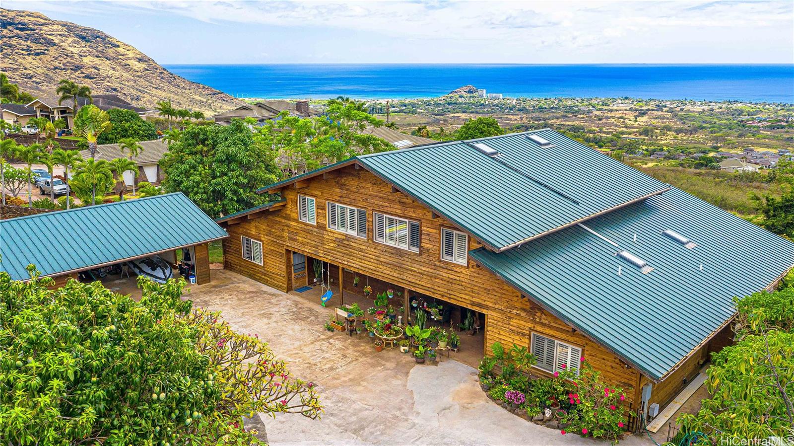 84-1369  Maunaolu Street Maunaolu Estates, Leeward home - photo 2 of 25