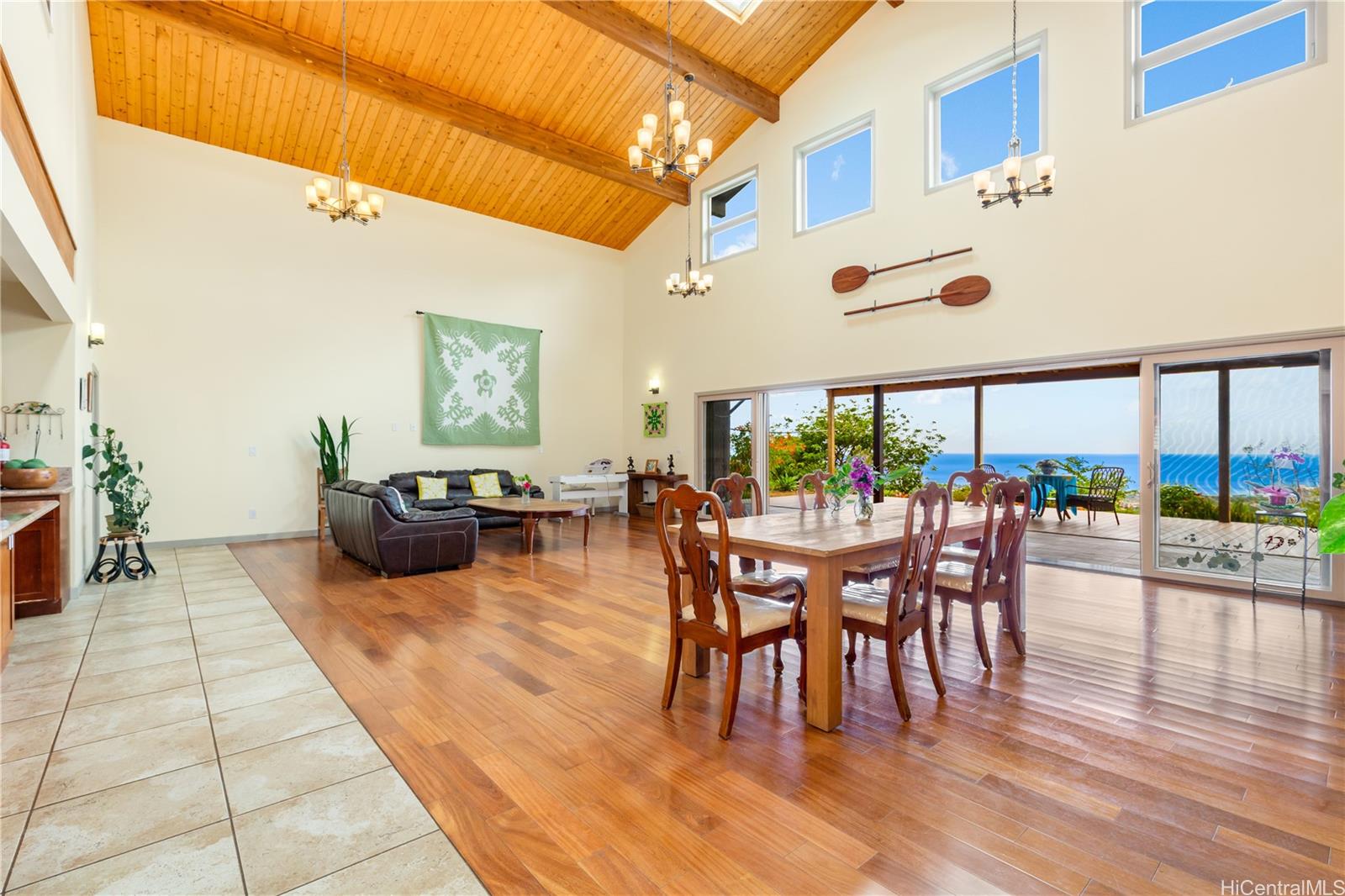 84-1369  Maunaolu Street Maunaolu Estates, Leeward home - photo 7 of 25