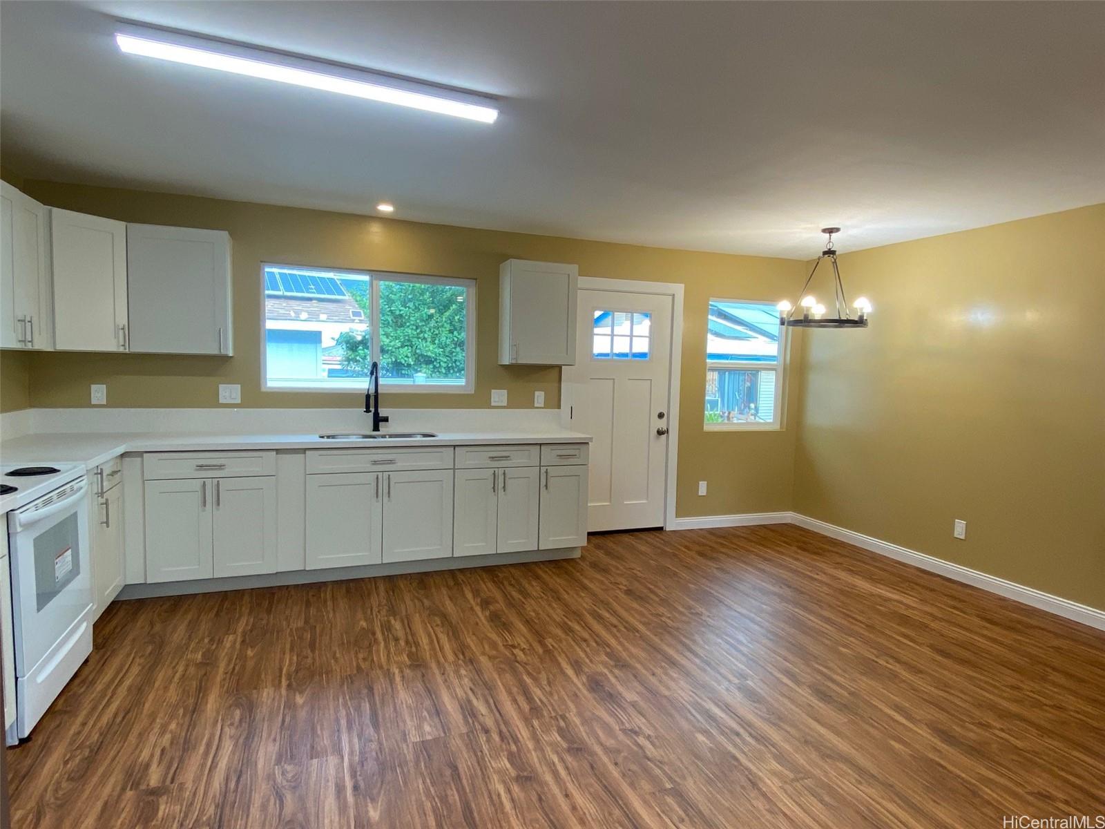 84-140  Water St Makaha, Leeward home - photo 7 of 17